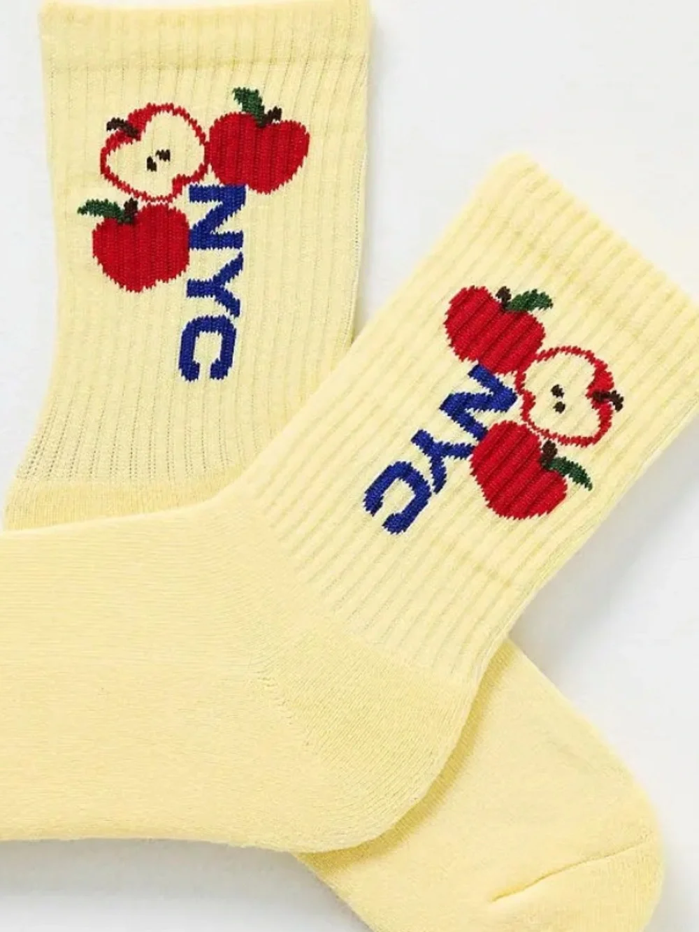 Anthropologie City Icon Crew Socks Yellow NYC Red Apple